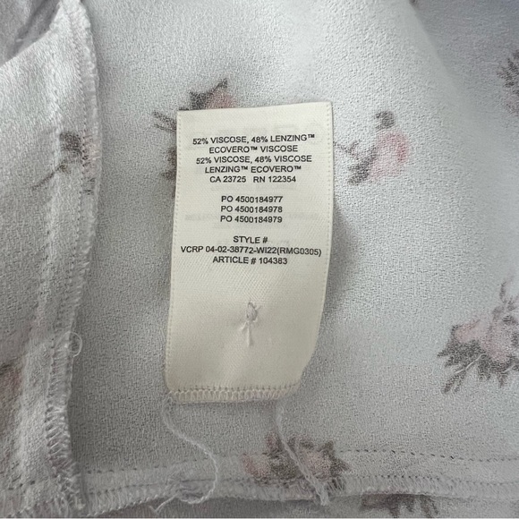 NWT Aritzia Wilfred Spellbound Blouse White Grey Floral - Picture 9 of 10